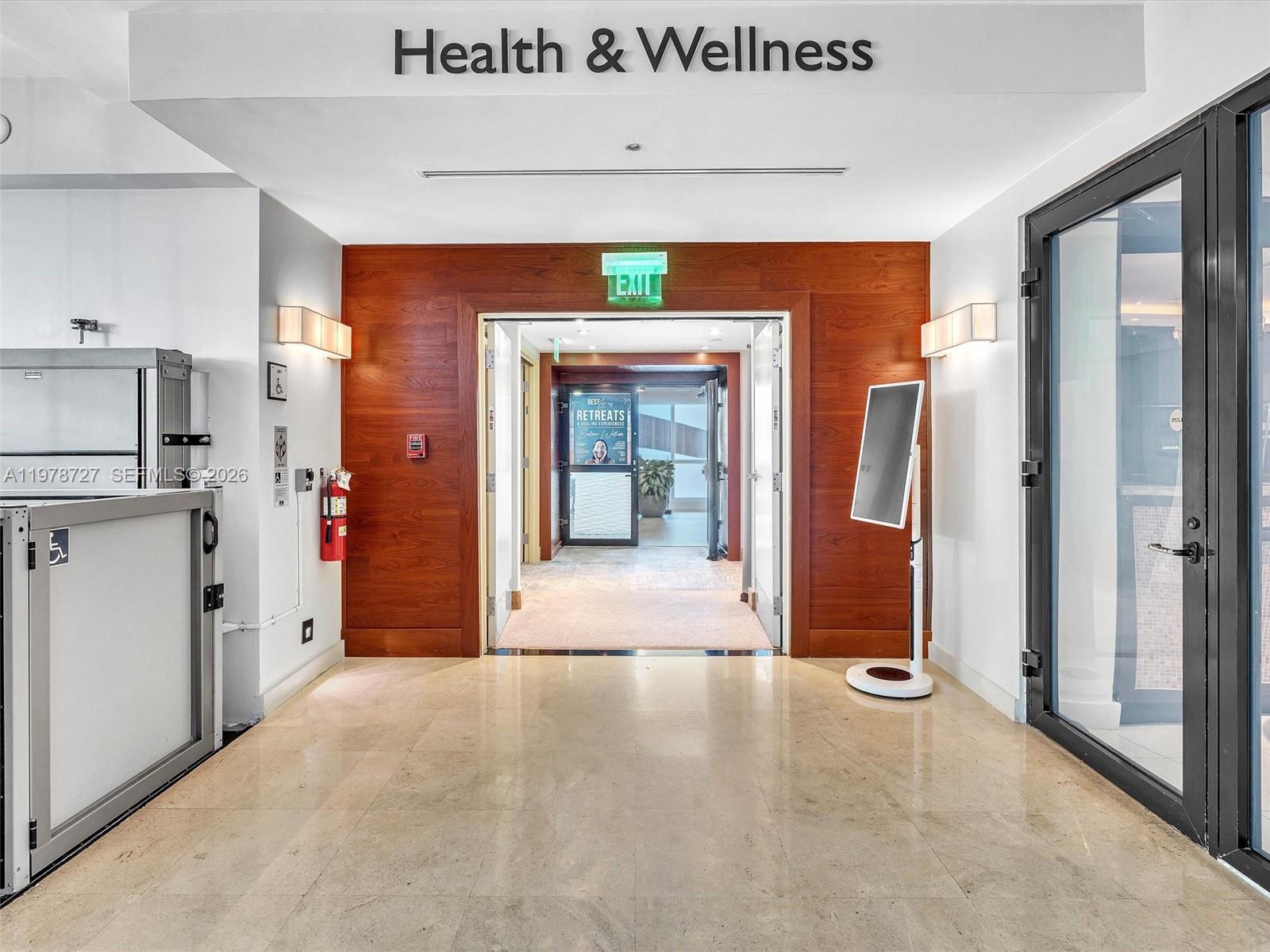 6899 Collins Ave #2109, Miami Beach FL 33141