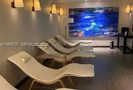 6899 Collins Ave #2109, Miami Beach FL 33141