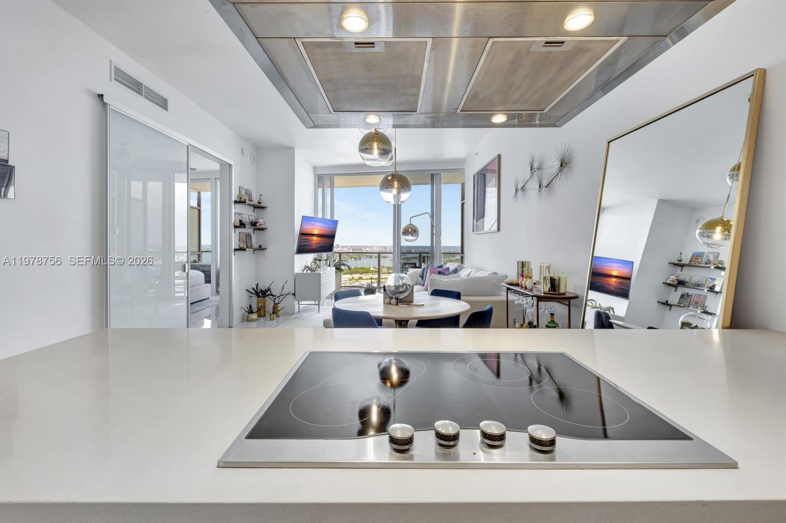 1100 Biscayne Blvd #4002, Miami FL 33132