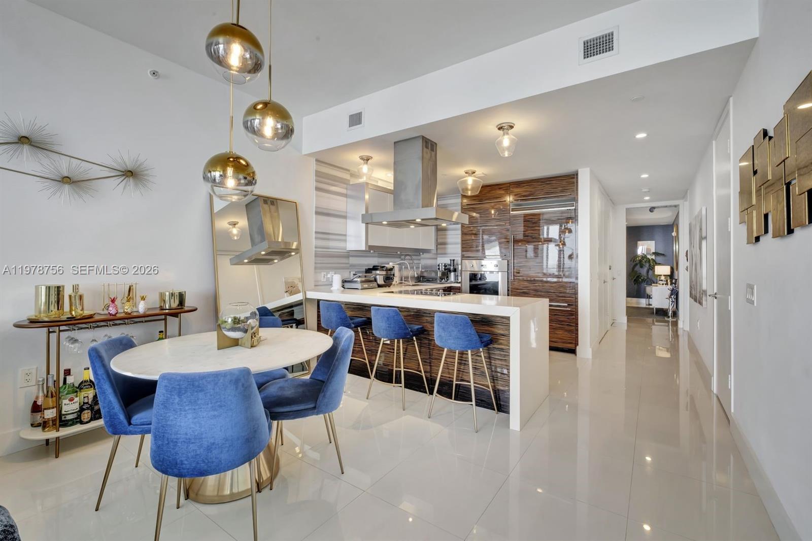 1100 Biscayne Blvd #4002, Miami FL 33132