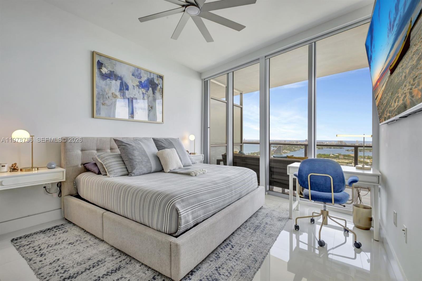 1100 Biscayne Blvd #4002, Miami FL 33132