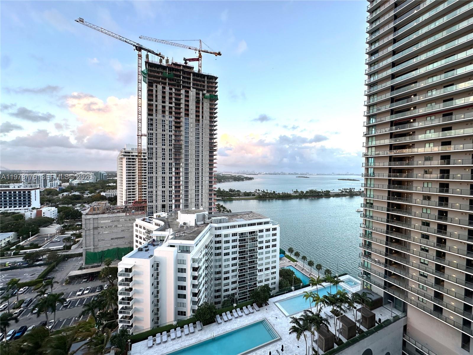 650 NE 32nd St #2108, Miami FL 33137