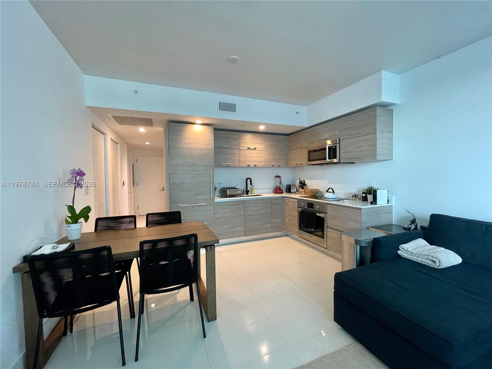 1300 S Miami Ave #2408, Miami FL 33130