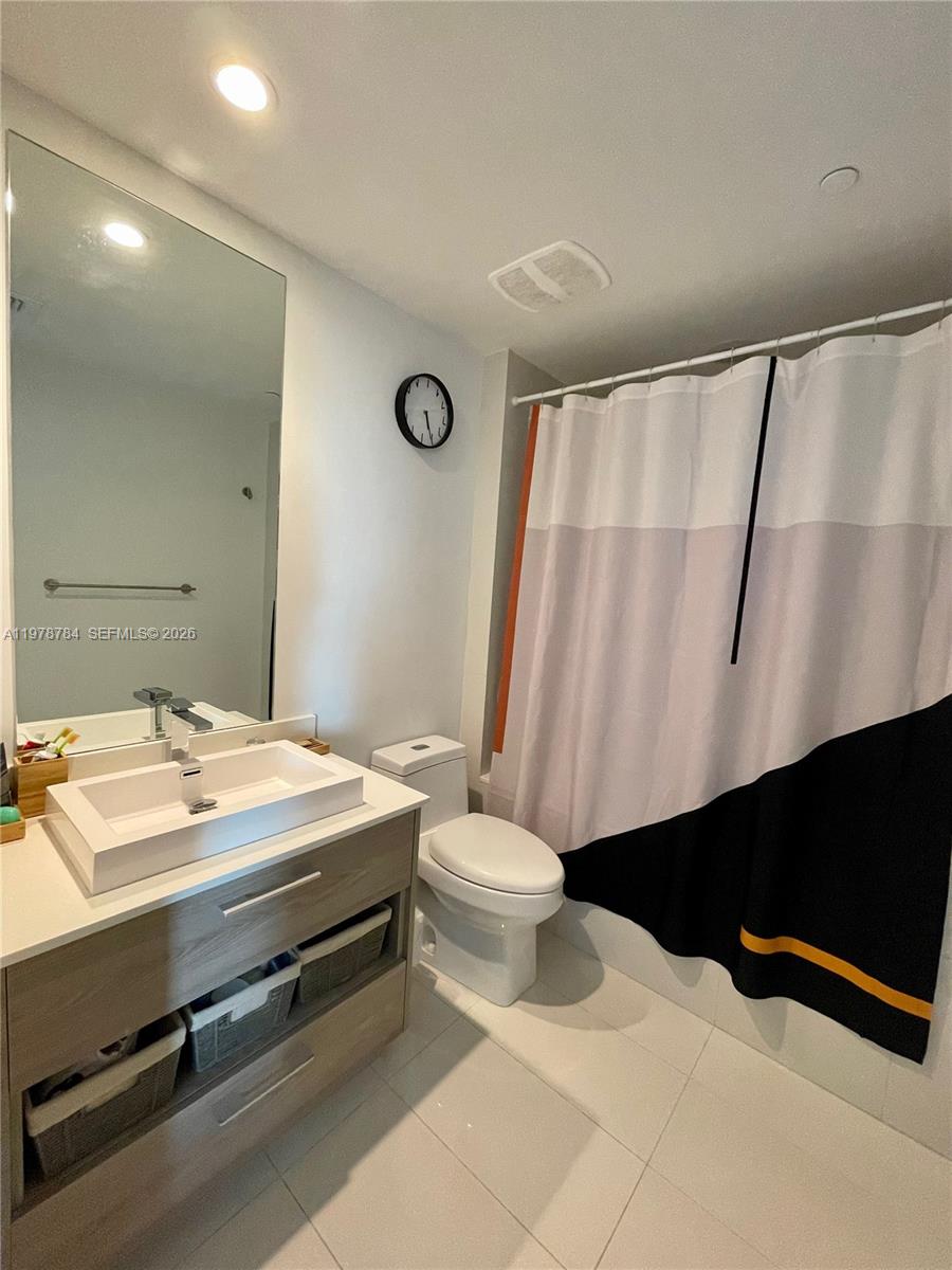 1300 S Miami Ave #2408, Miami FL 33130