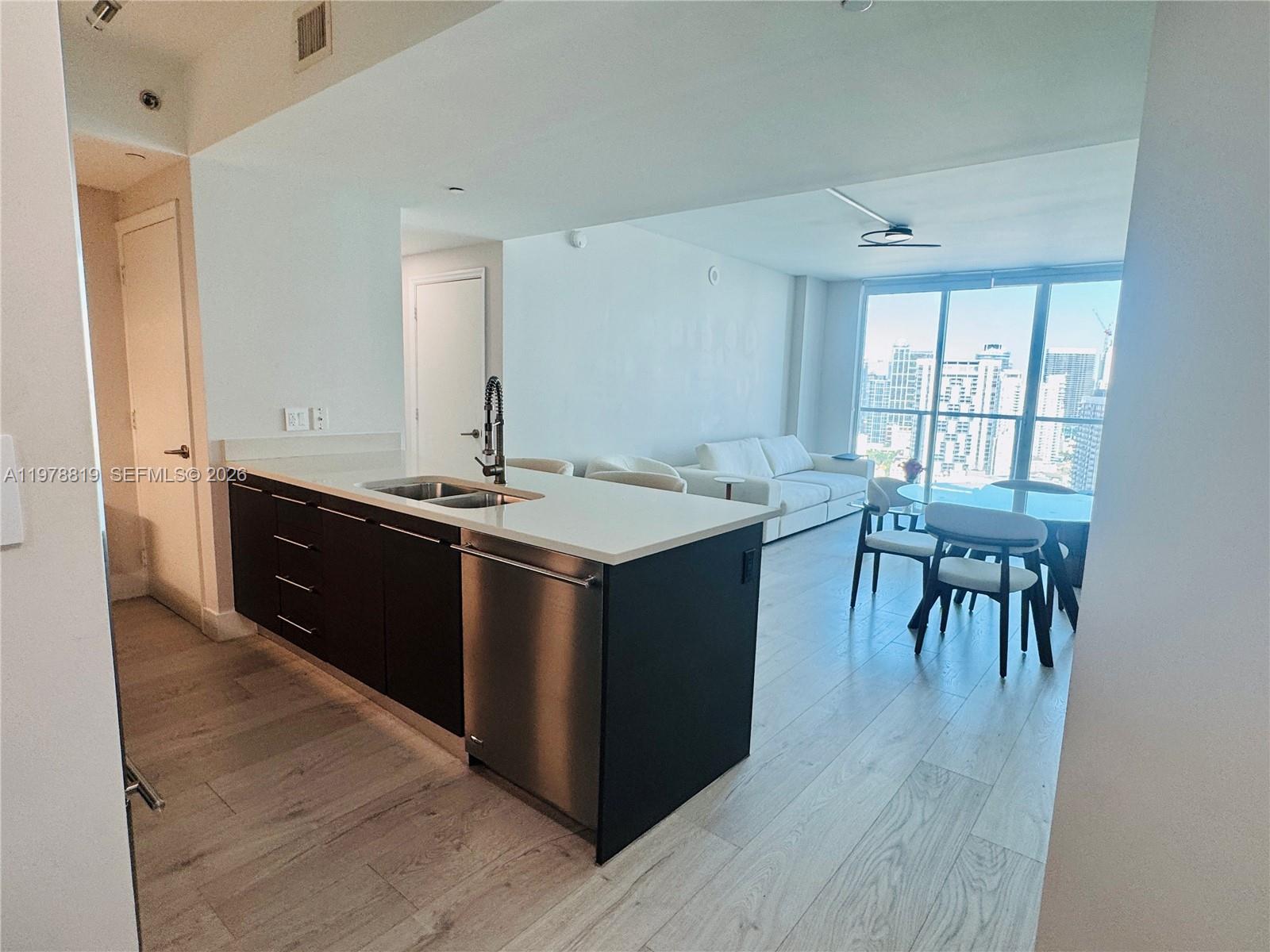 500 Brickell Ave #3803, Miami FL 33131