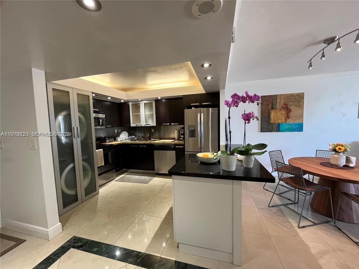 1865 Brickell Ave #A406, Miami FL 33129
