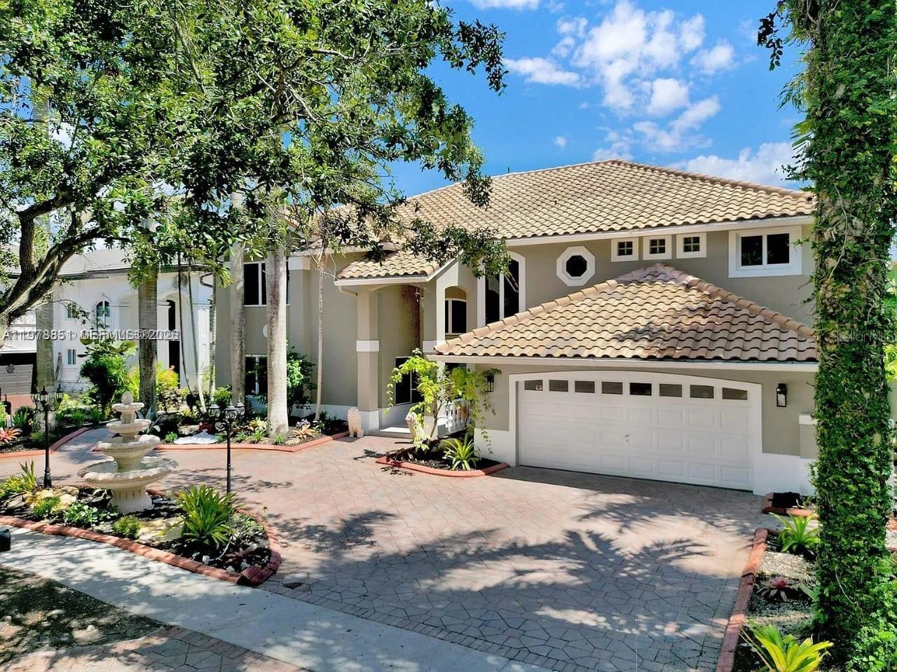 15945 NW 82nd Ct, Miami Lakes FL 33016