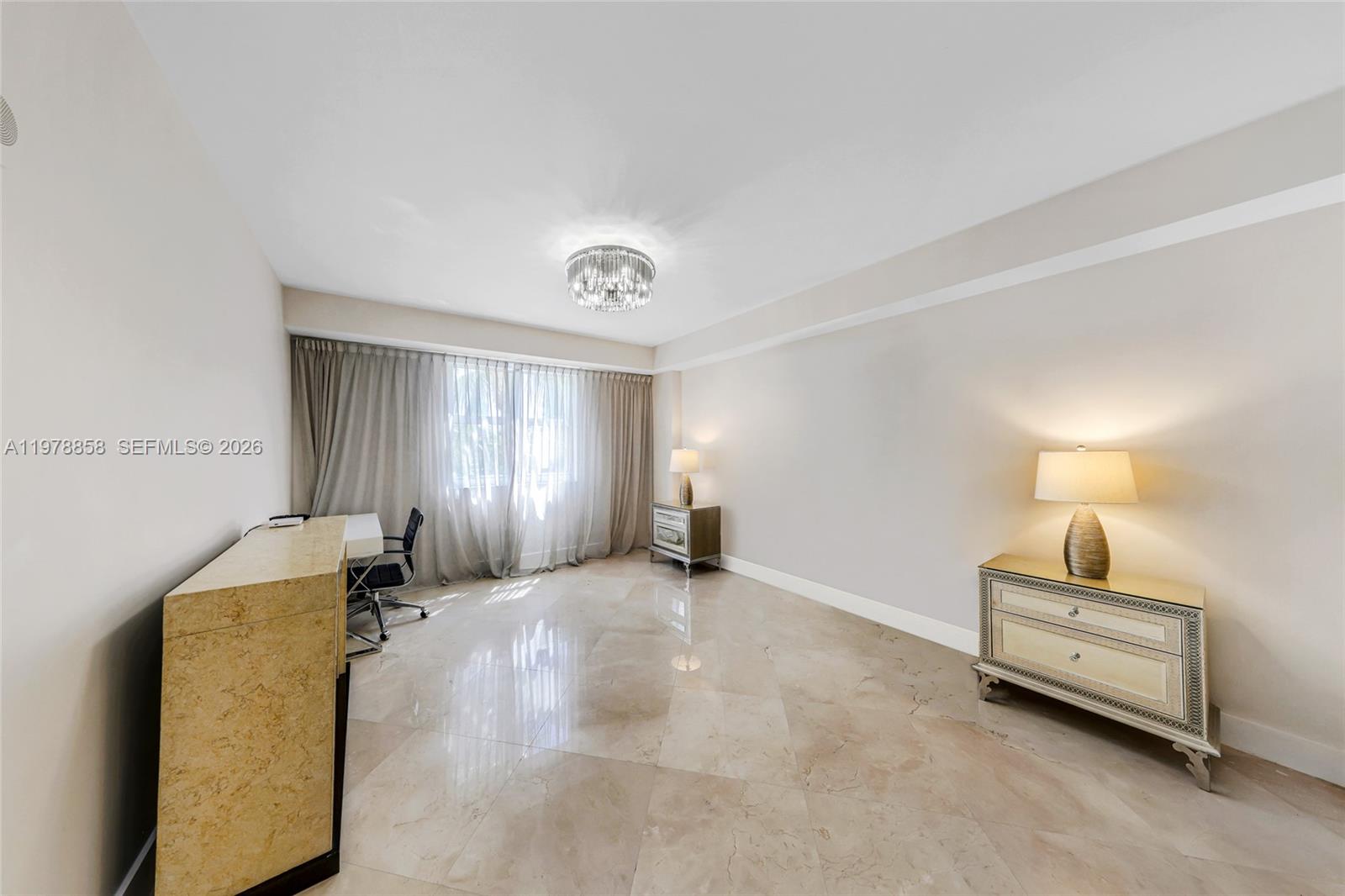 20000 E Country Club Dr #311, Aventura FL 33180
