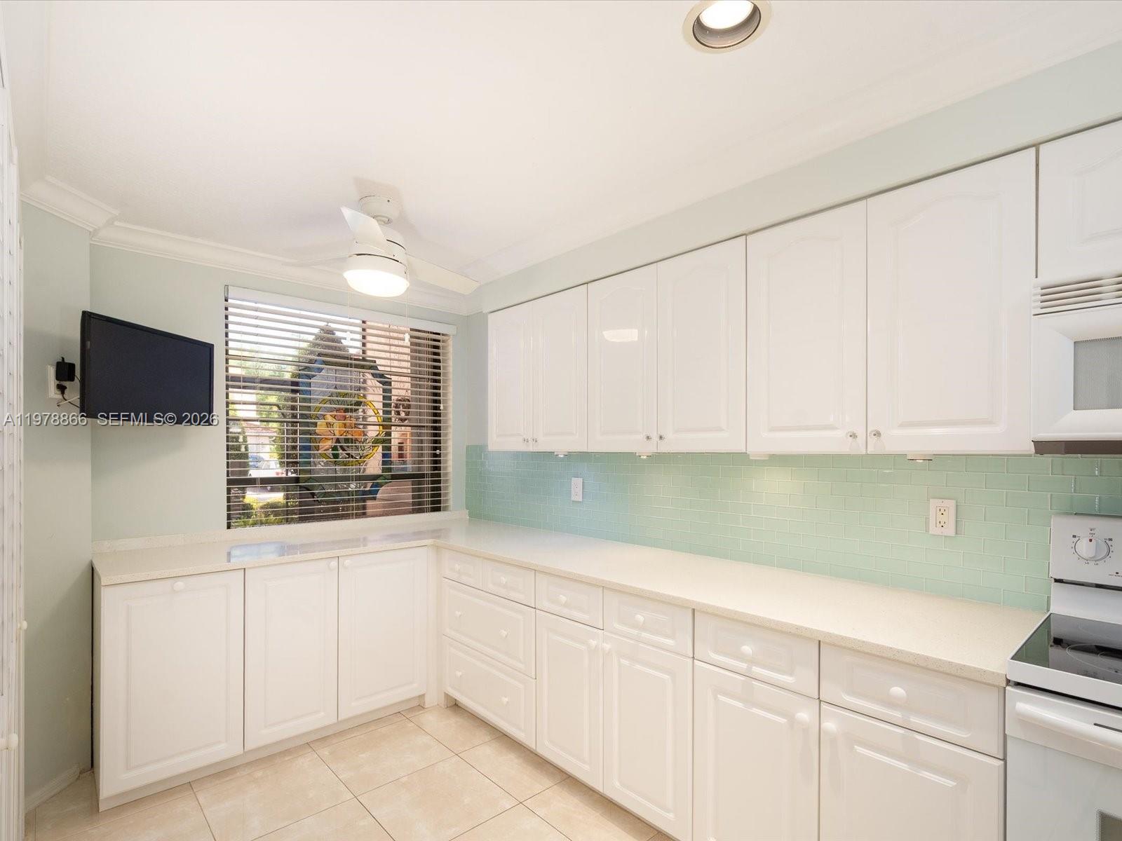 8652 Via Reale #1, Boca Raton FL 33496