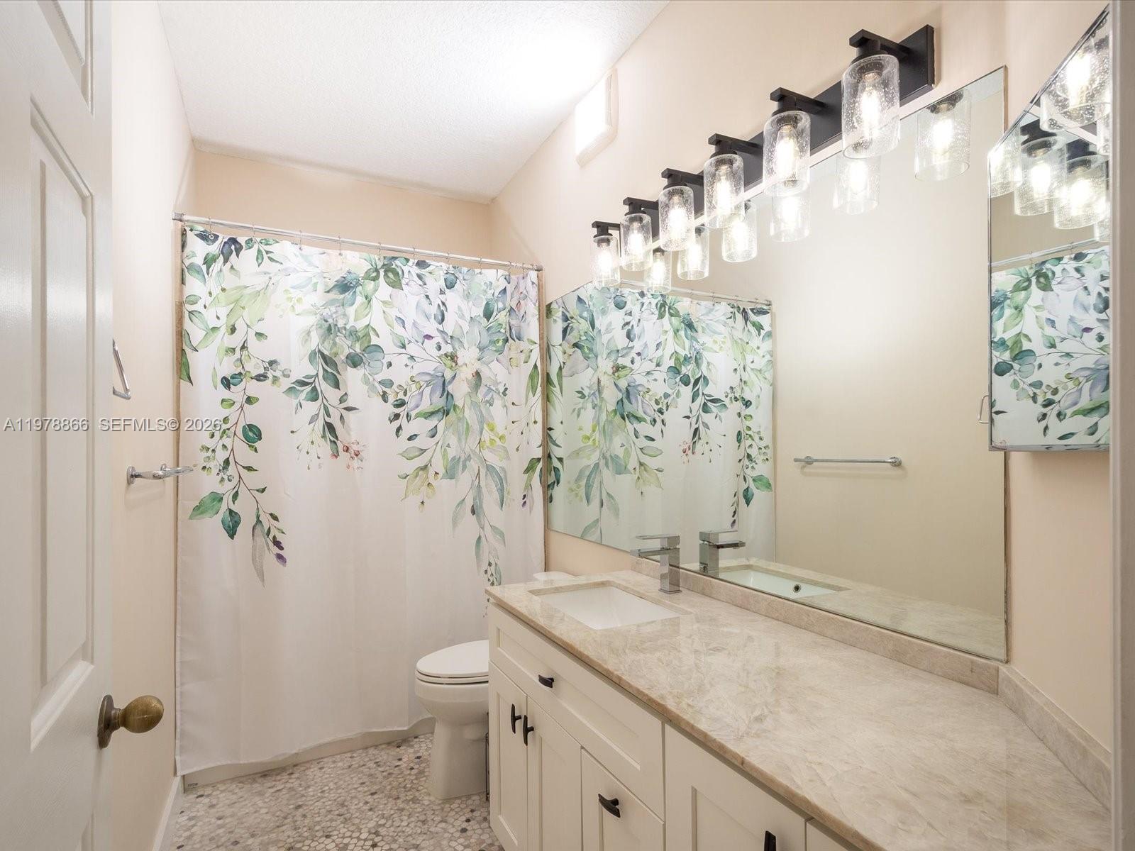 8652 Via Reale #1, Boca Raton FL 33496