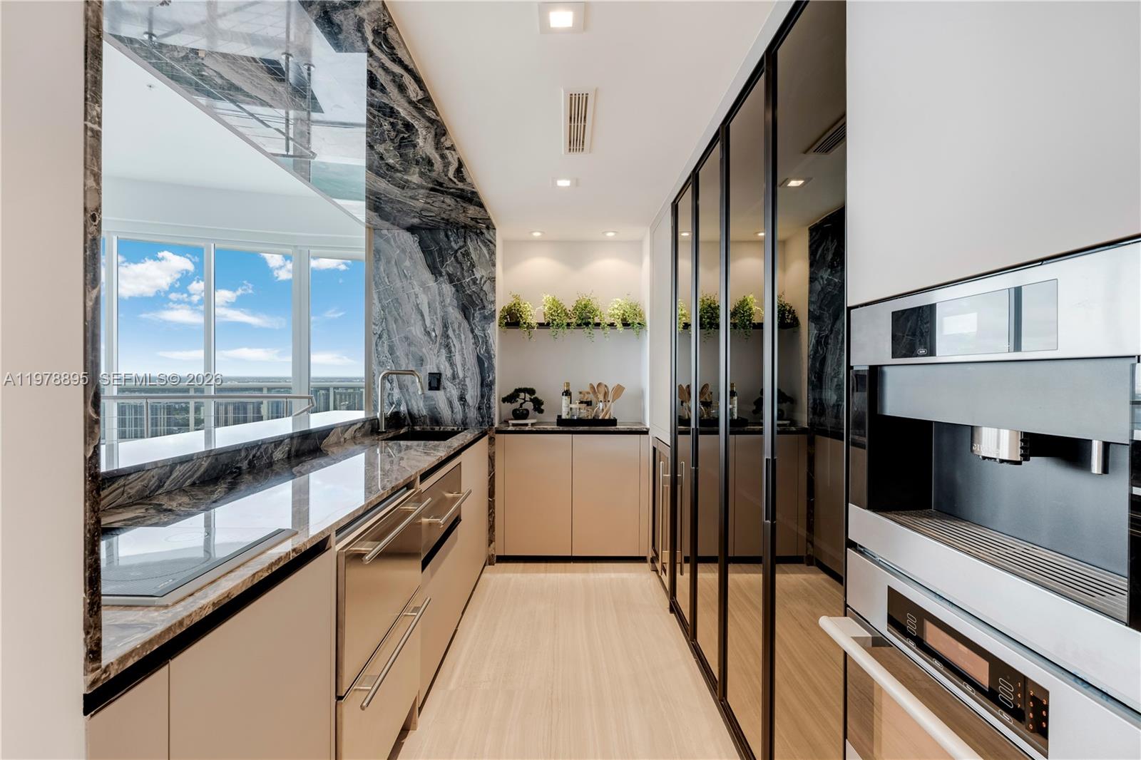 18201 E Collins Ave #TS1, Sunny Isles Beach FL 33160