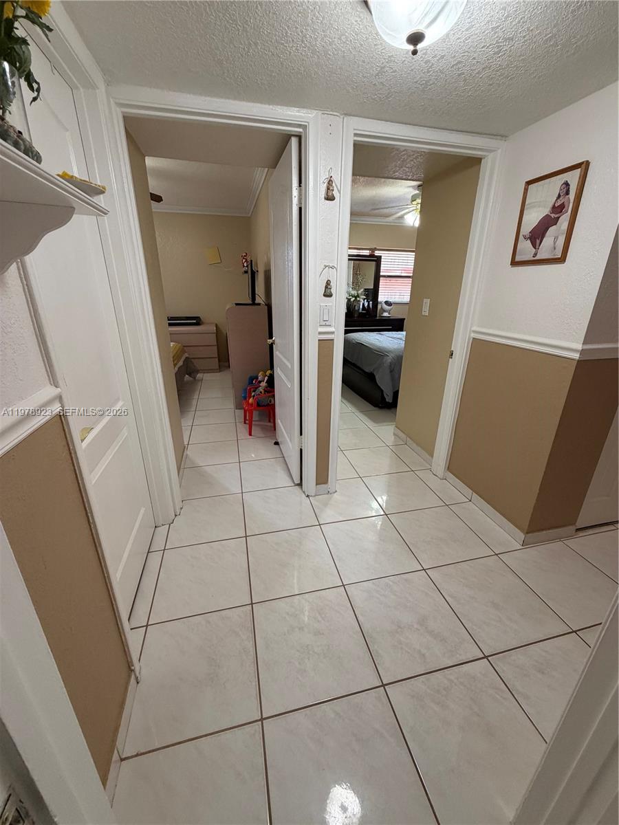 1800 W 54th St #309, Hialeah FL 33012