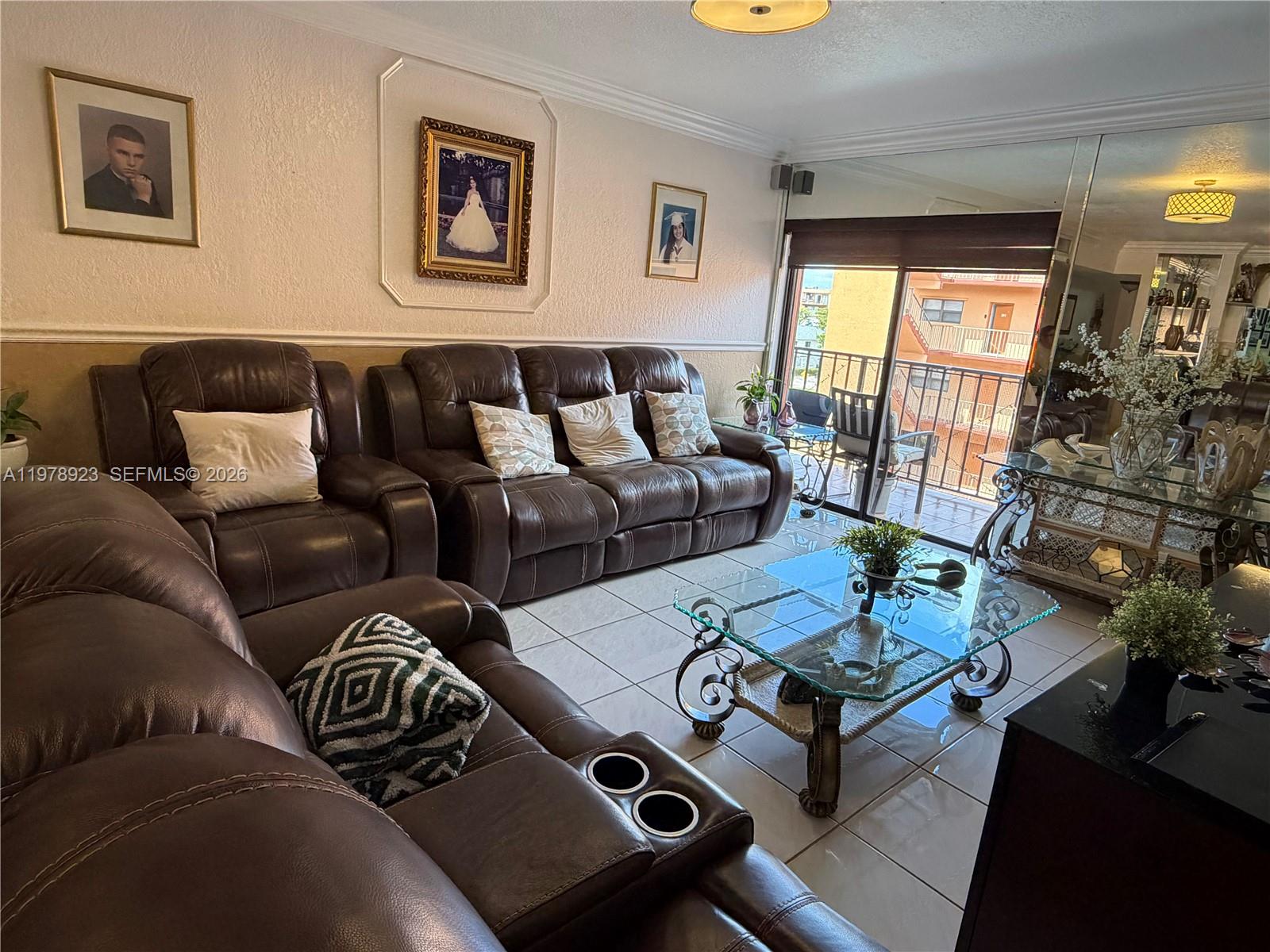 1800 W 54th St #309, Hialeah FL 33012