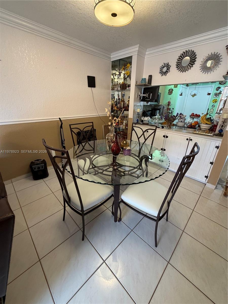 1800 W 54th St #309, Hialeah FL 33012