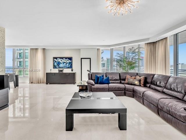 3535 S OCEAN DR #905, Hollywood FL 33019