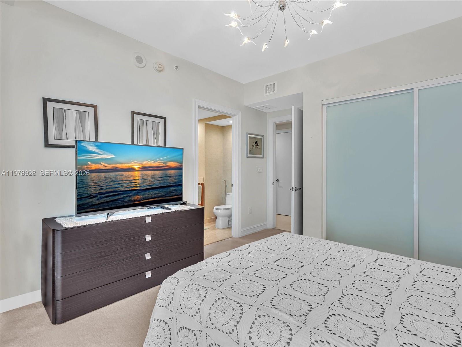 3535 S OCEAN DR #905, Hollywood FL 33019