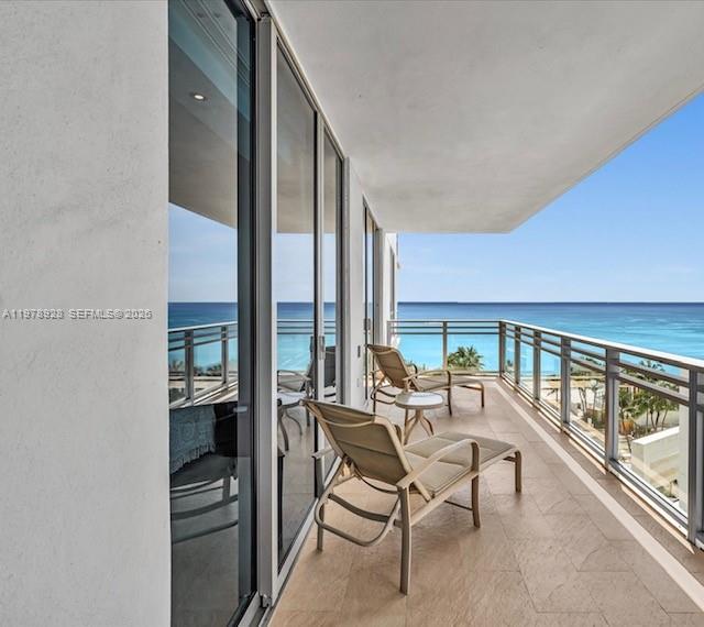 3535 S OCEAN DR #905, Hollywood FL 33019