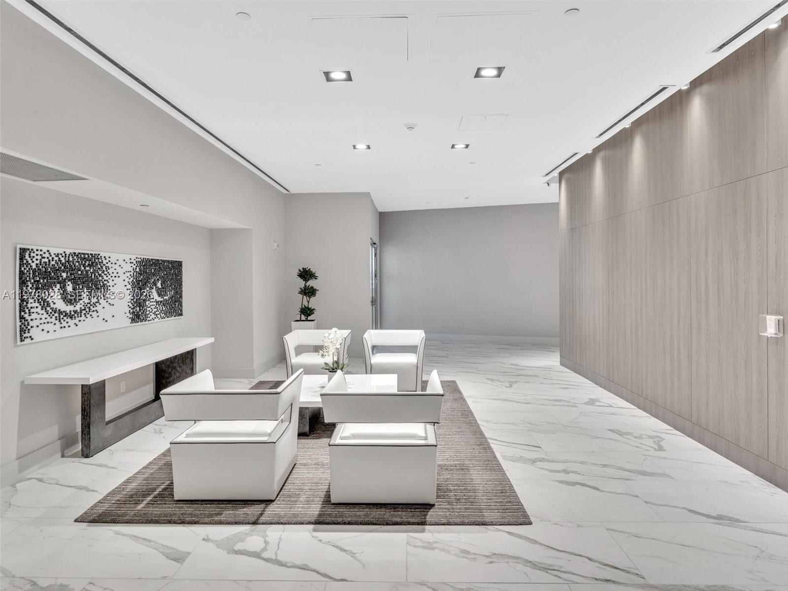 3535 S OCEAN DR #905, Hollywood FL 33019