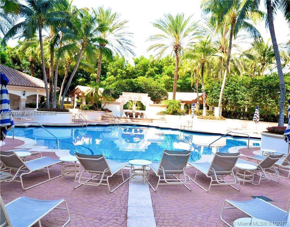 1000 W Island Blvd #1812, Aventura FL 33160