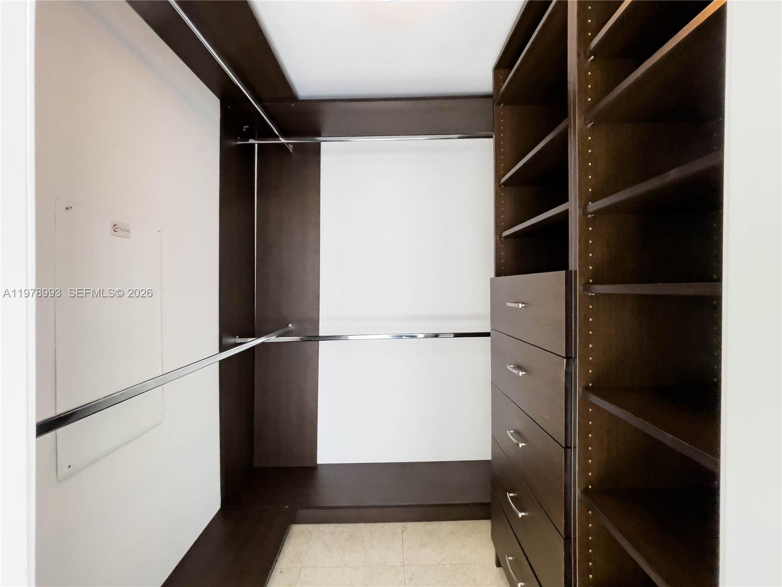 350 S Miami Ave #3910, Miami FL 33130