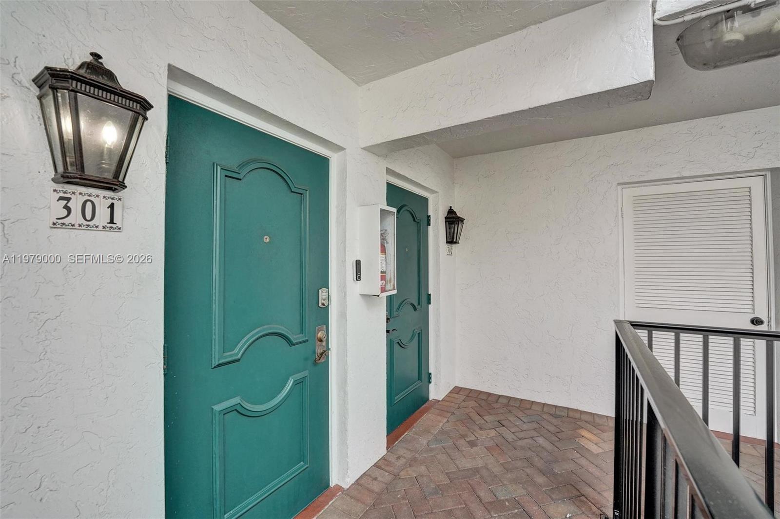 1212 SE 2nd Ct #301, Fort Lauderdale FL 33301