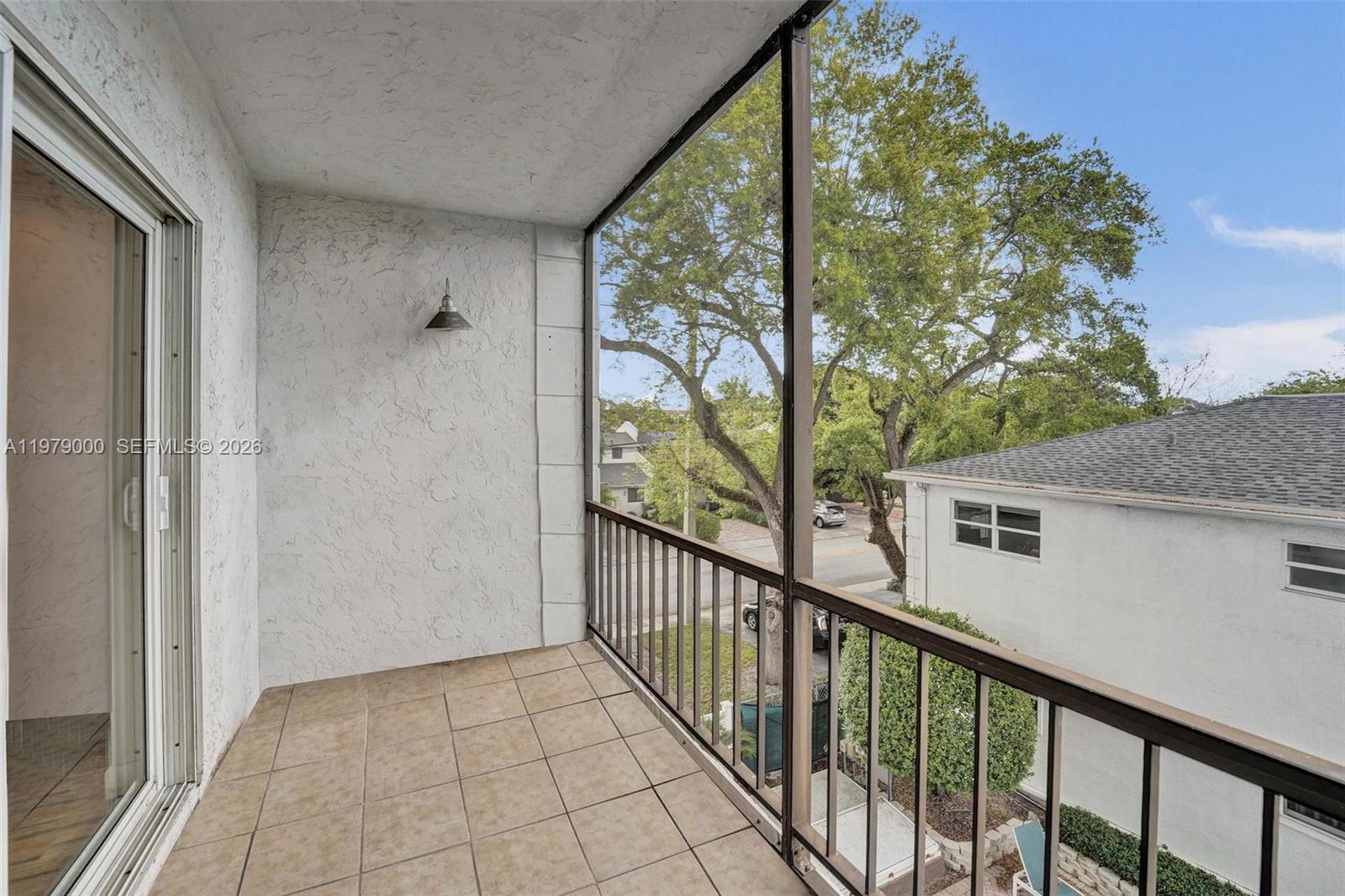 1212 SE 2nd Ct #301, Fort Lauderdale FL 33301