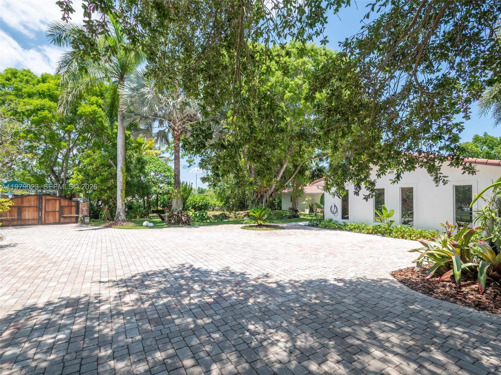 17220 SW 46th St, Southwest Ranches FL 33331