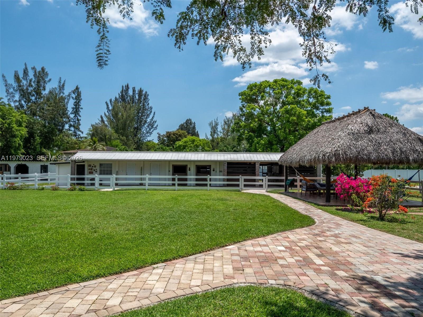 17220 SW 46th St, Southwest Ranches FL 33331