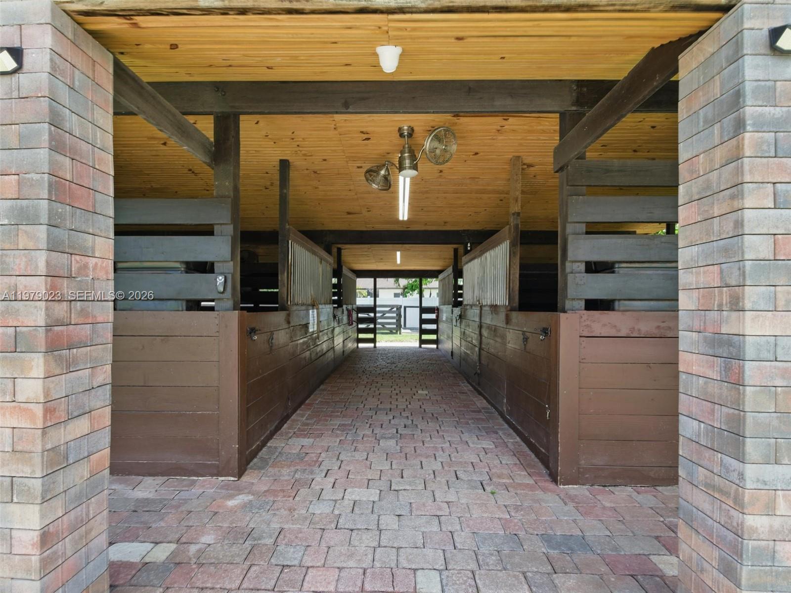 17220 SW 46th St, Southwest Ranches FL 33331