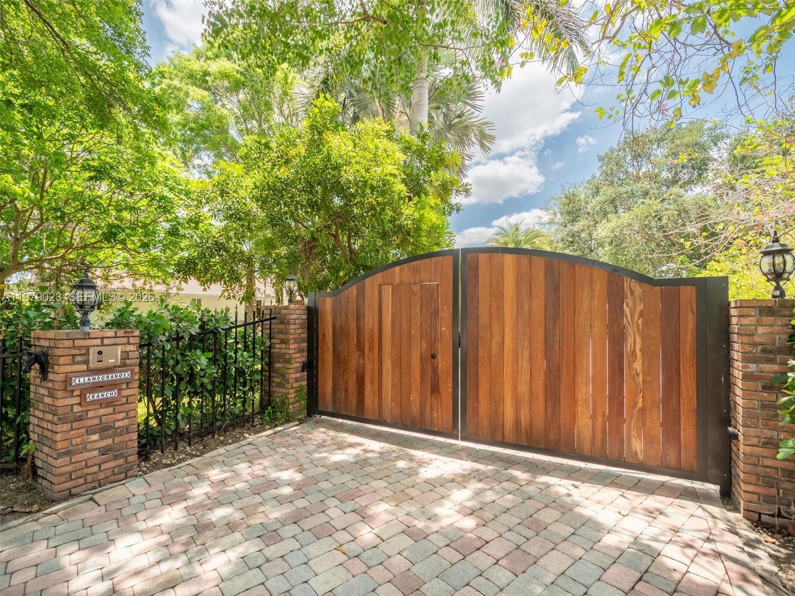 17220 SW 46th St, Southwest Ranches FL 33331