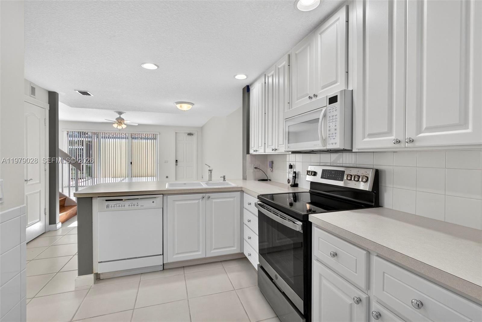 4022 Parkside Dr, Jupiter FL 33458