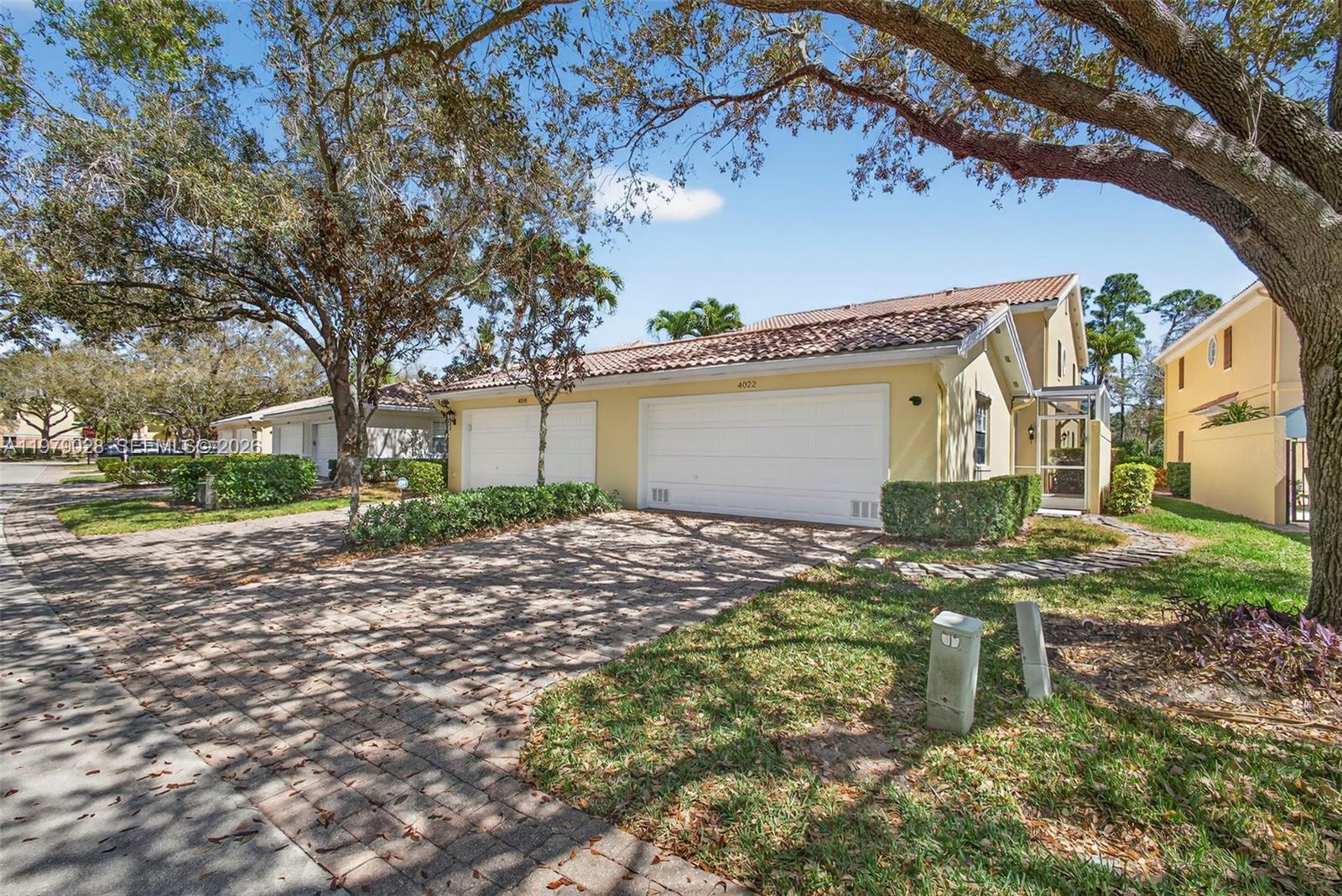 4022 Parkside Dr, Jupiter FL 33458