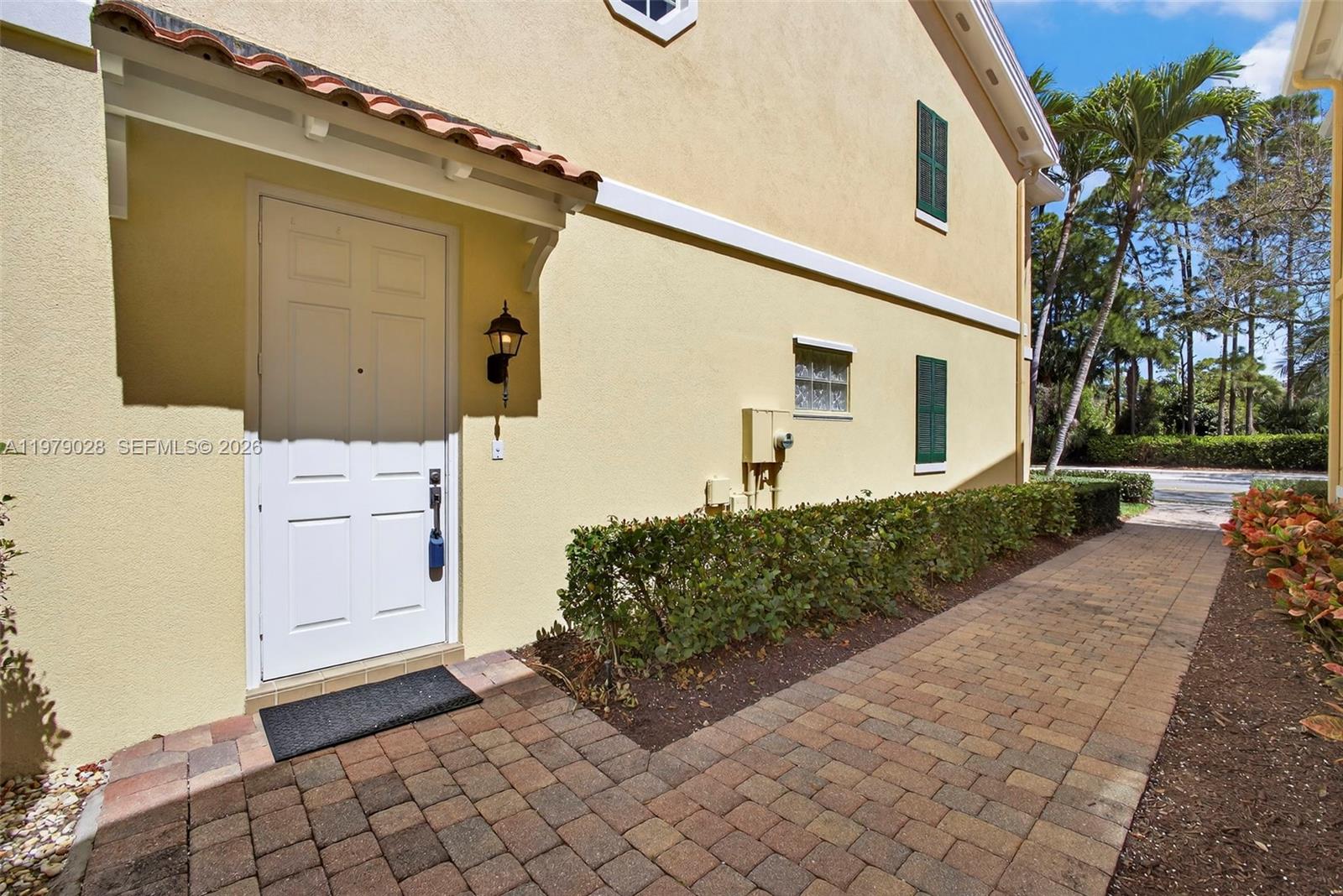 4022 Parkside Dr, Jupiter FL 33458