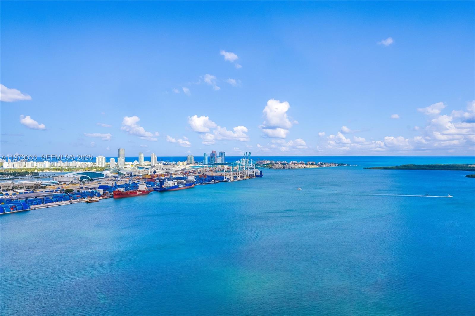 808 Brickell Key Dr #3901, Miami FL 33131
