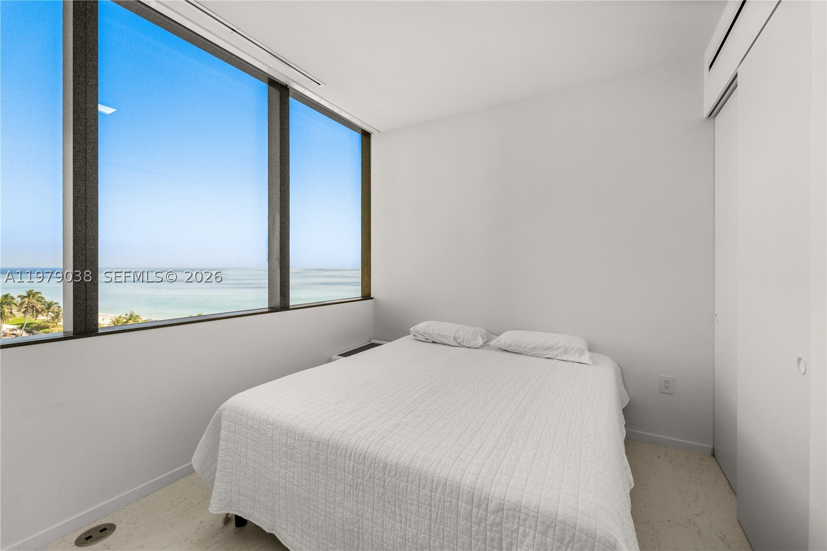 2000 S Ocean Dr #8A, Hallandale Beach FL 33009
