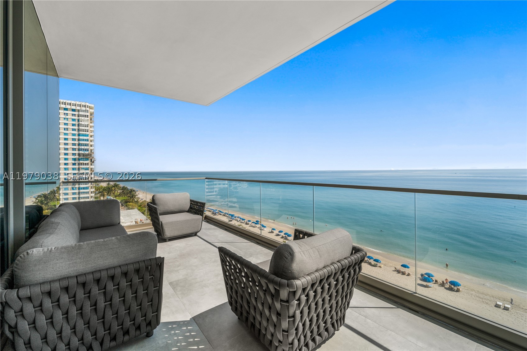 2000 S Ocean Dr #8A, Hallandale Beach FL 33009
