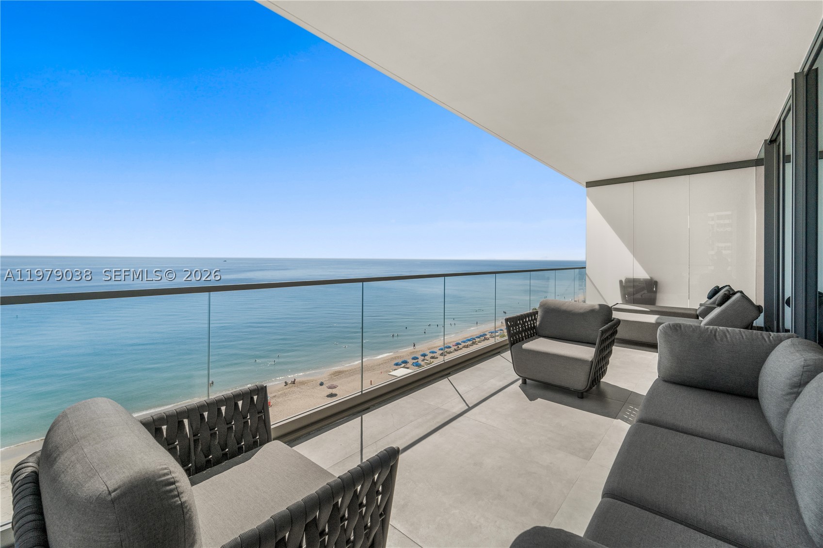 2000 S Ocean Dr #8A, Hallandale Beach FL 33009