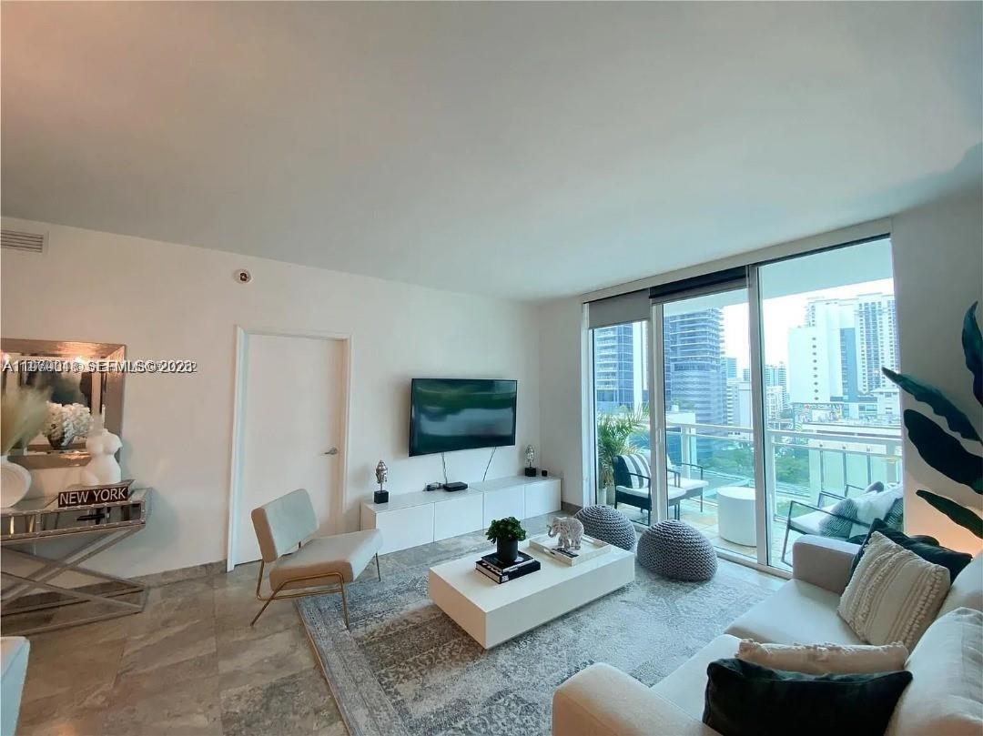 951 Brickell Ave #1205, Miami FL 33131
