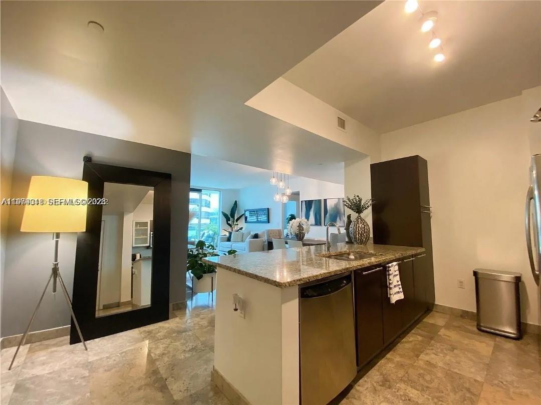951 Brickell Ave #1205, Miami FL 33131