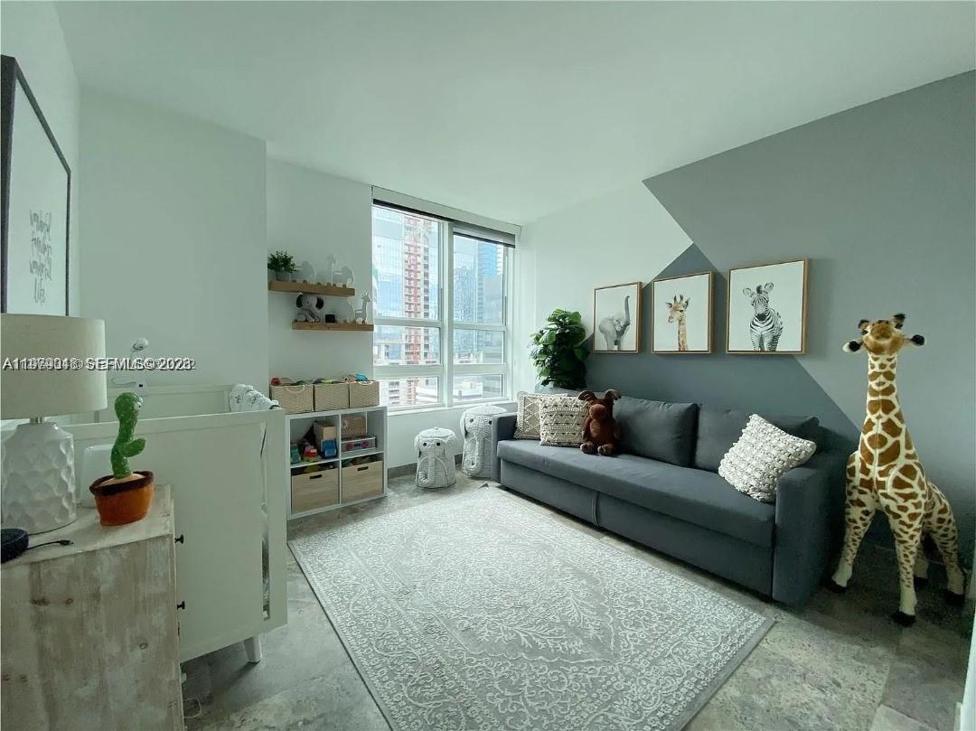 951 Brickell Ave #1205, Miami FL 33131
