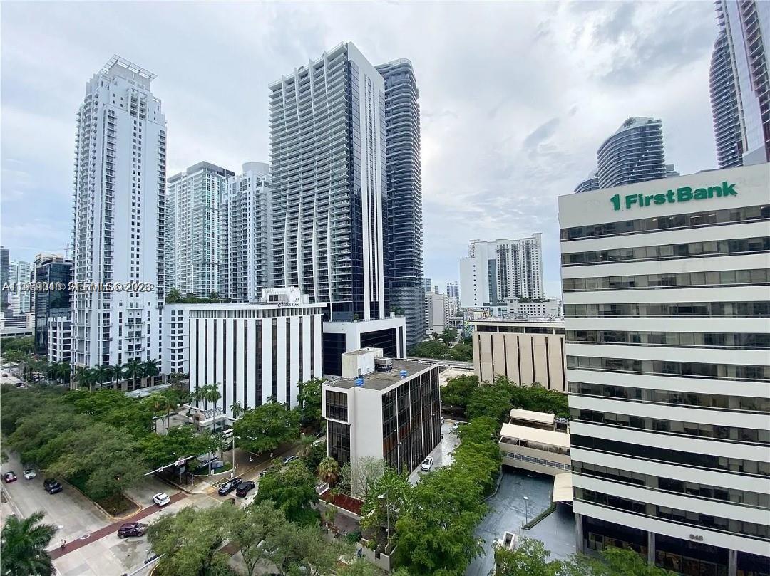 951 Brickell Ave #1205, Miami FL 33131
