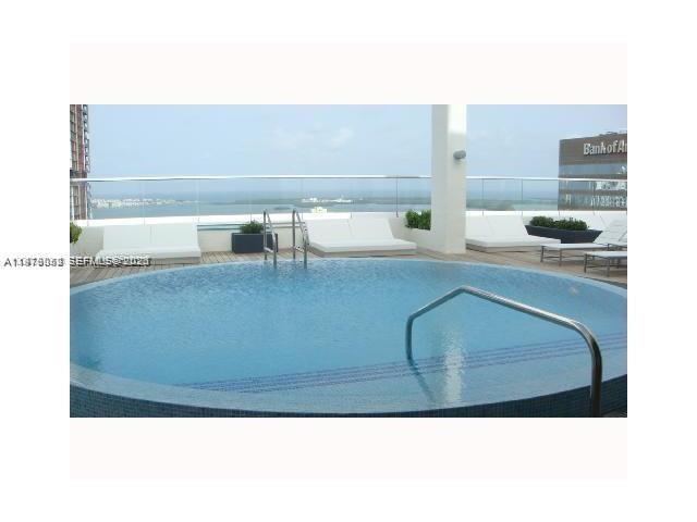 500 Brickell Ave #2906, Miami FL 33131