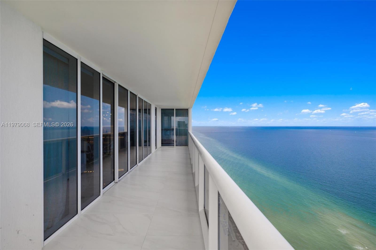 1830 S Ocean Dr #4502, Hallandale Beach FL 33009