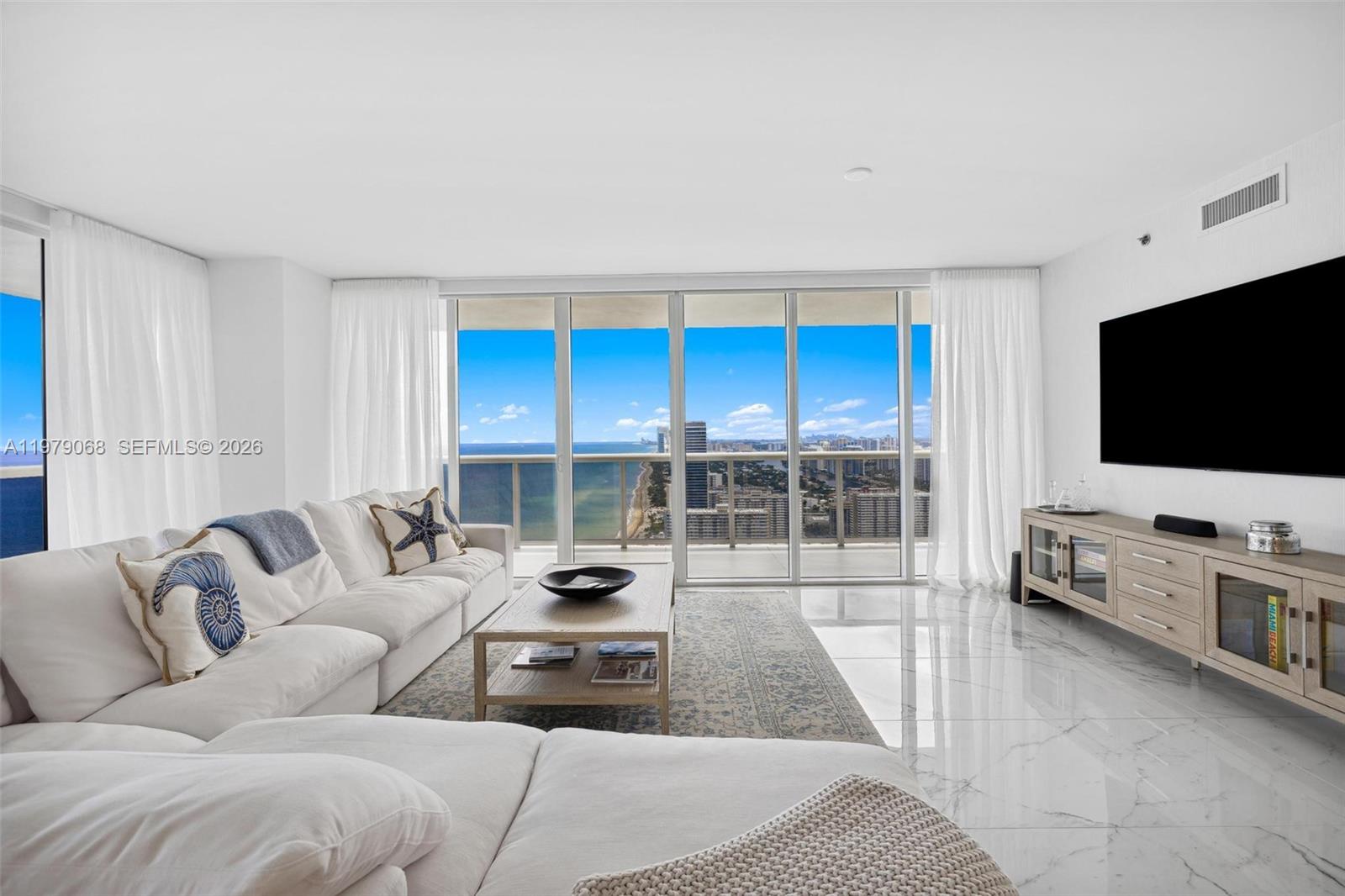 1830 S Ocean Dr #4502, Hallandale Beach FL 33009