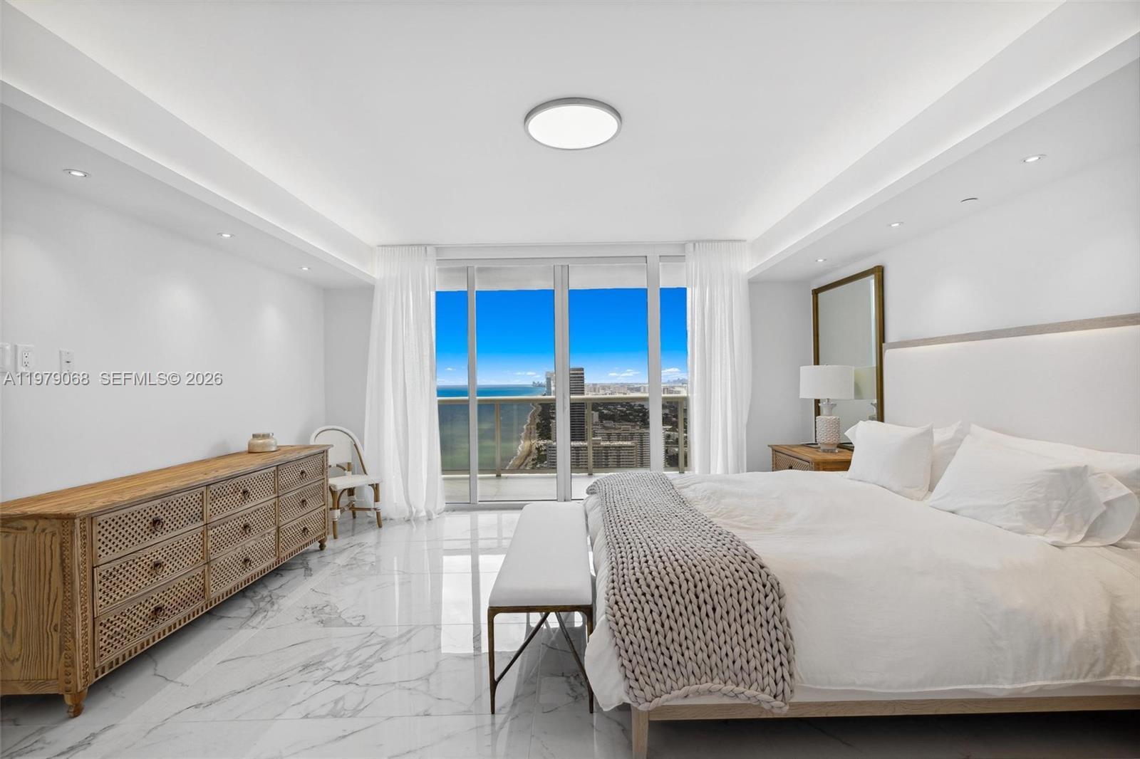 1830 S Ocean Dr #4502, Hallandale Beach FL 33009