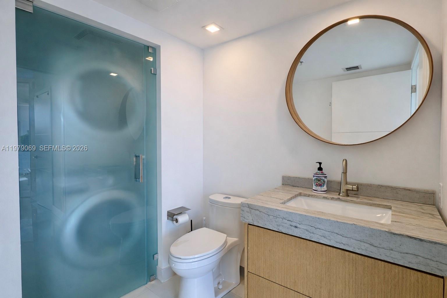 2155 Washington Ct #606, Miami Beach FL 33139