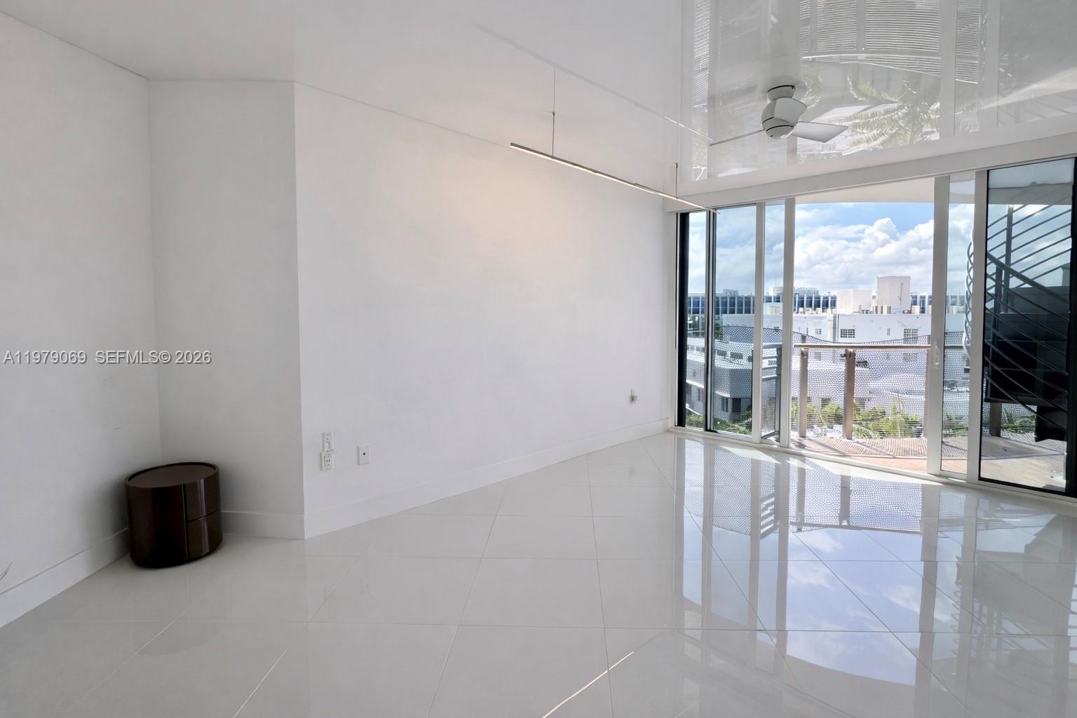 2155 Washington Ct #606, Miami Beach FL 33139
