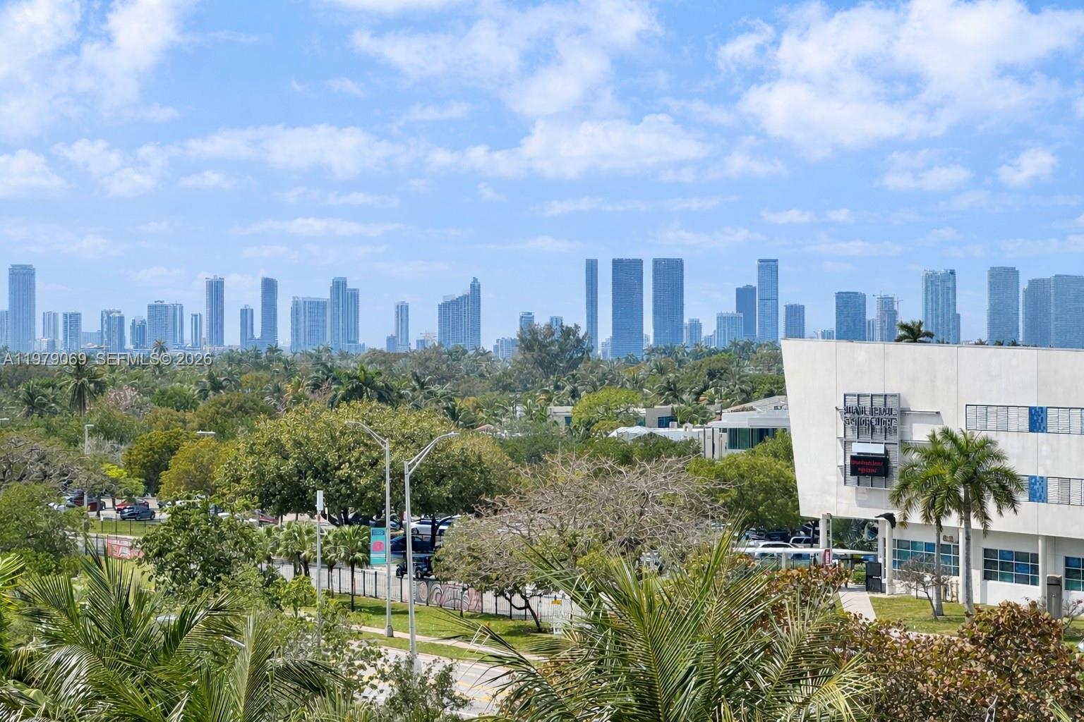 2155 Washington Ct #606, Miami Beach FL 33139