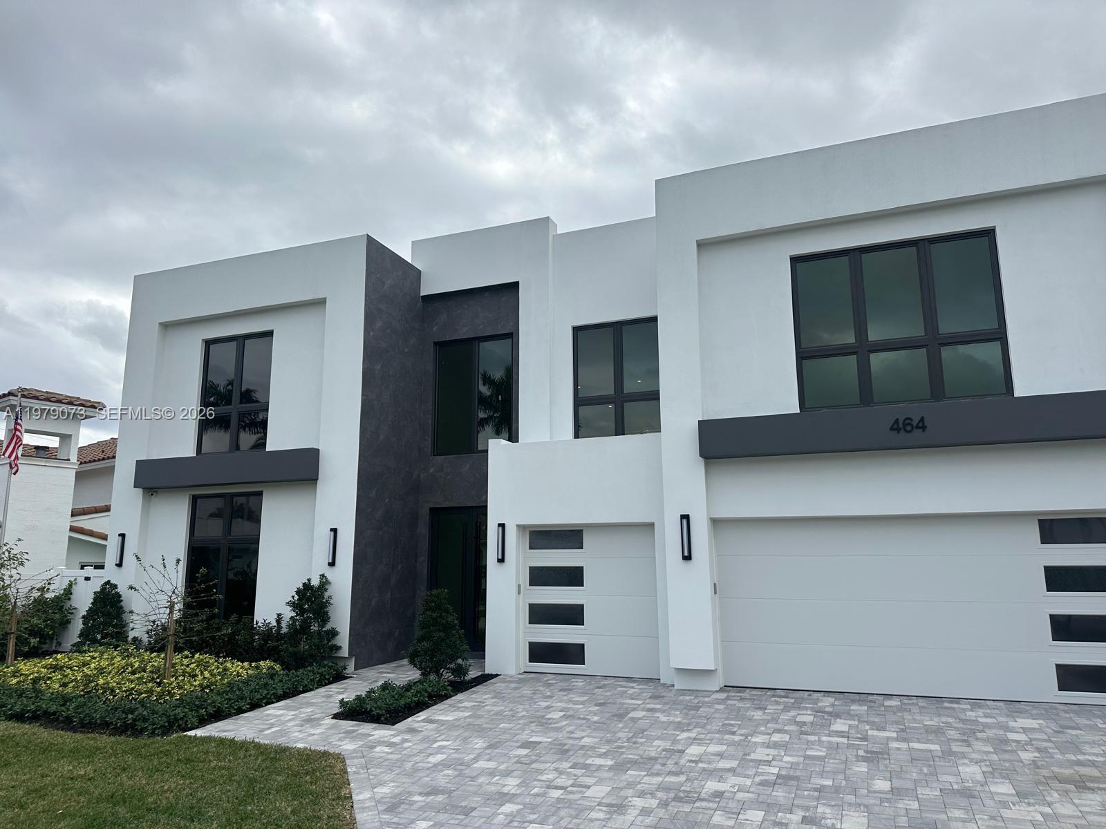 464 NE 6th St, Boca Raton FL 33432