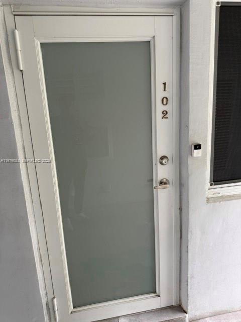 2430 NE 135th St #102, North Miami FL 33181